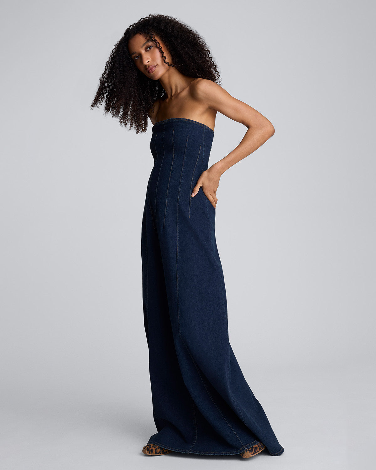 Vestido largo sin tirantes para mujer