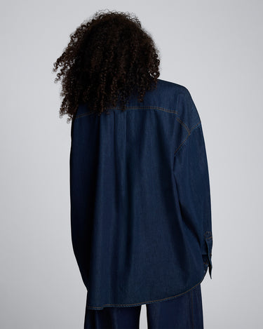 Camisa abotonada de estilo oversize para mujer
