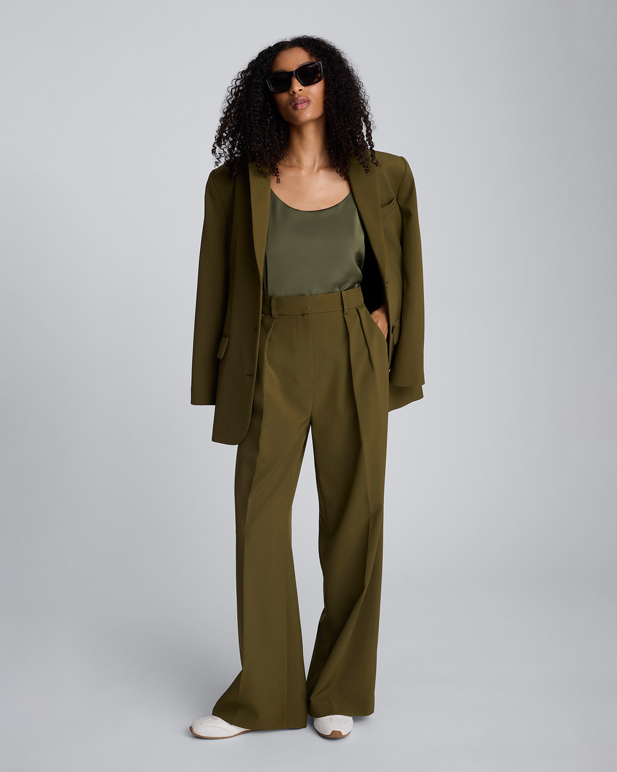 Pantalón ancho de cintura alta con doble pliegue para mujer