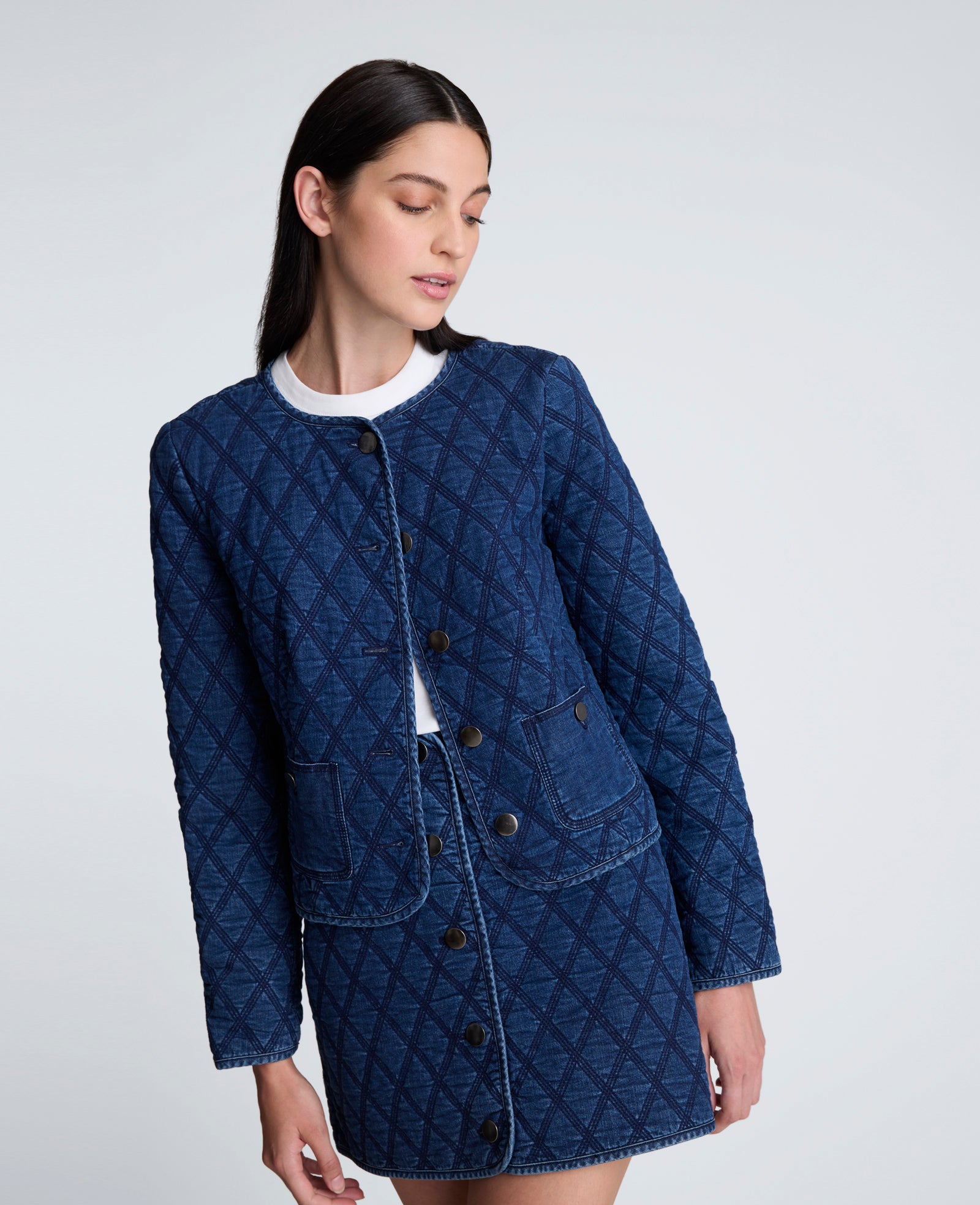 Chaqueta sin cuello con acolchado para mujer