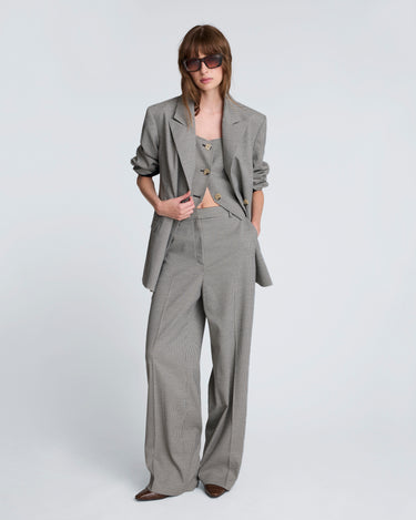 Pantalón boyfriend de tiro alto con corte ancho delantero para mujer