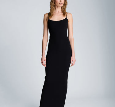 Vestido largo silueta ajustada para dama