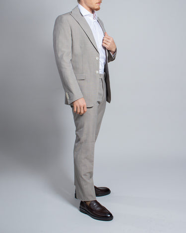 Traje de vestir para hombre