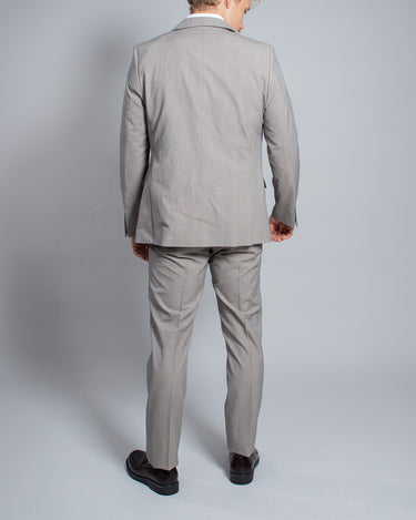 Traje de vestir para hombre