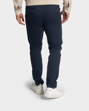 Pantalón casual tipo jean para hombre