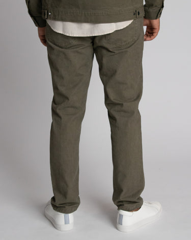 Pantalón casual para hombre