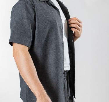 Camisa casual manga corta diseño clásico regular fit para hombre