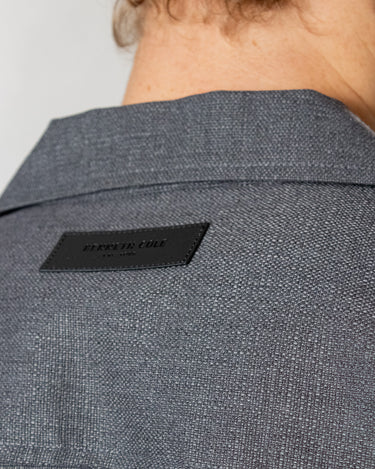 Camisa casual manga corta diseño clásico regular fit para hombre