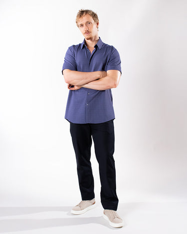 Camisa manga corta diseño a cuadros regular fit para hombre