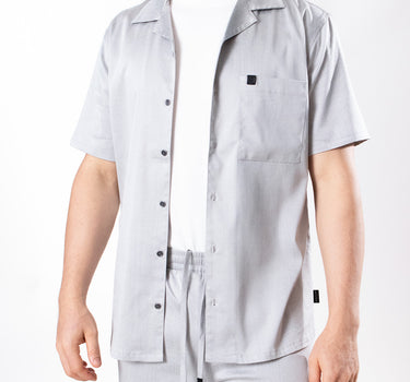 Camisa manga corta con bolsillo regular fit para hombre