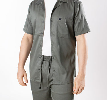 Camisa manga corta con bolsillo regular fit para hombre