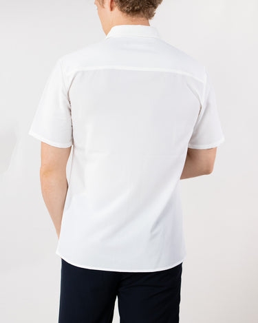 Camisa manga corta con bolsillo regular fit para hombre