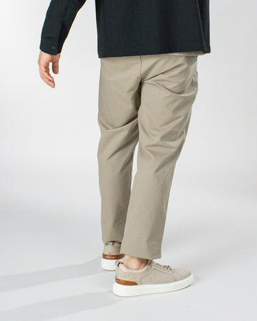 Pantalón casual diseño clásico regular fit para hombre