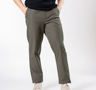 Pantalón casual diseño clásico regular fit para hombre