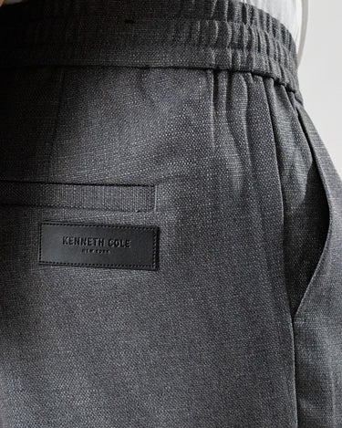Pantalón diseño deportivo regular fit para hombre