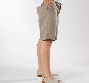 Short casual diseño clásico regular fit para hombre