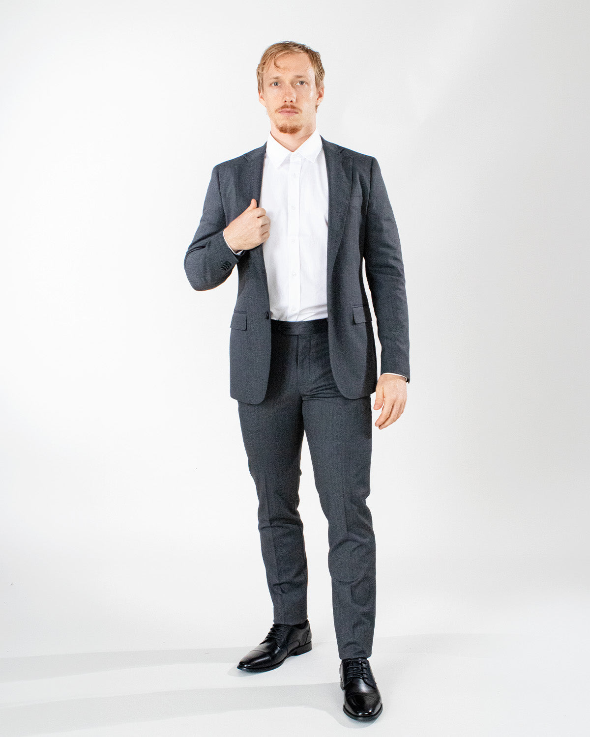 Traje de vestir diseño clásico regular fit para hombre