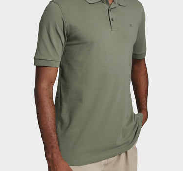Polo fondo entero para hombre olive