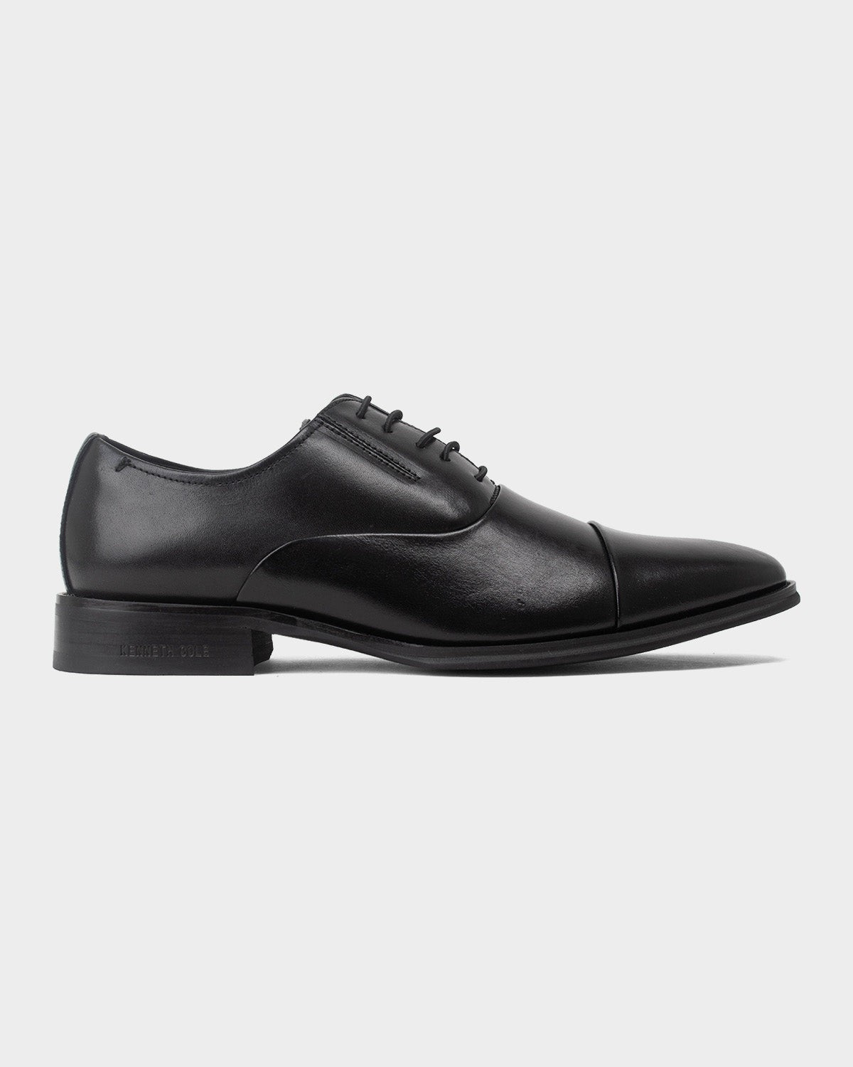 Zapatos de vestir de cuero para hombre tully toe cap
