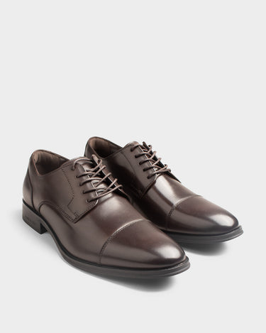 Zapatos de vestir de cuero para hombre sterling derby