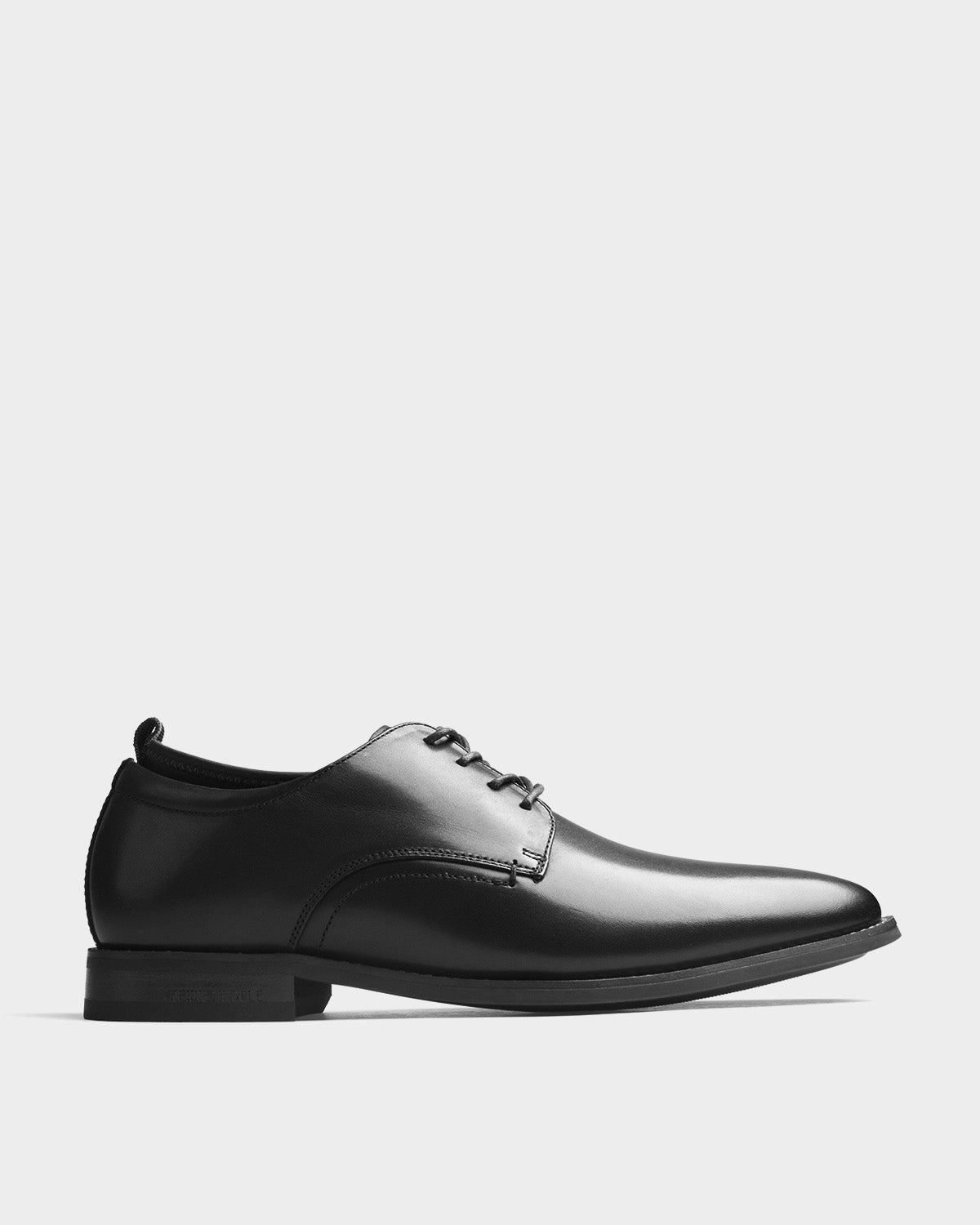 Zapatos de vestir de cuero para hombre carslie derby ii